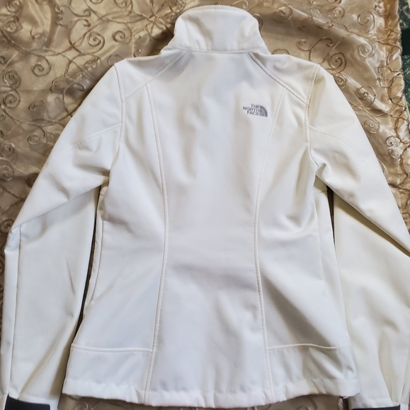 The North Face Jacket - Picture 2 of 8